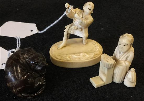 Two Japanese ivory okimono and a wood netsuke, 4.5cm